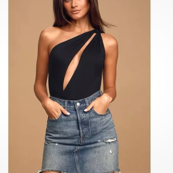 Lulus Bodysuit - Picture 2 of 7